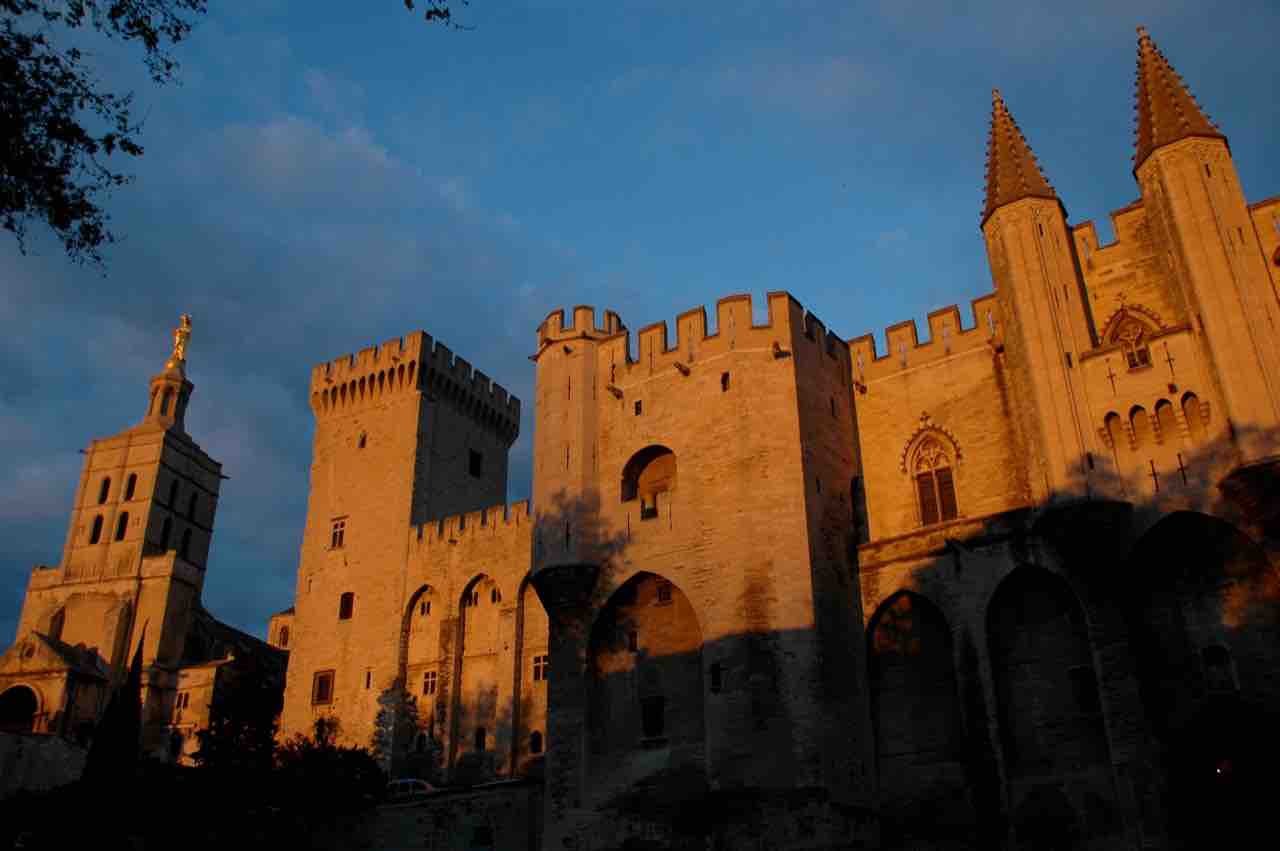 PONT d'Avignon 2014